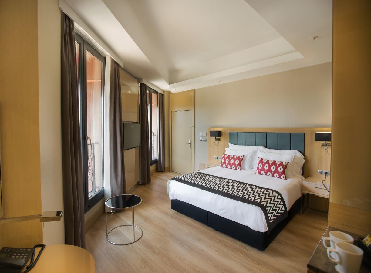 Ramada Encore Eskisehir Bagian luar foto