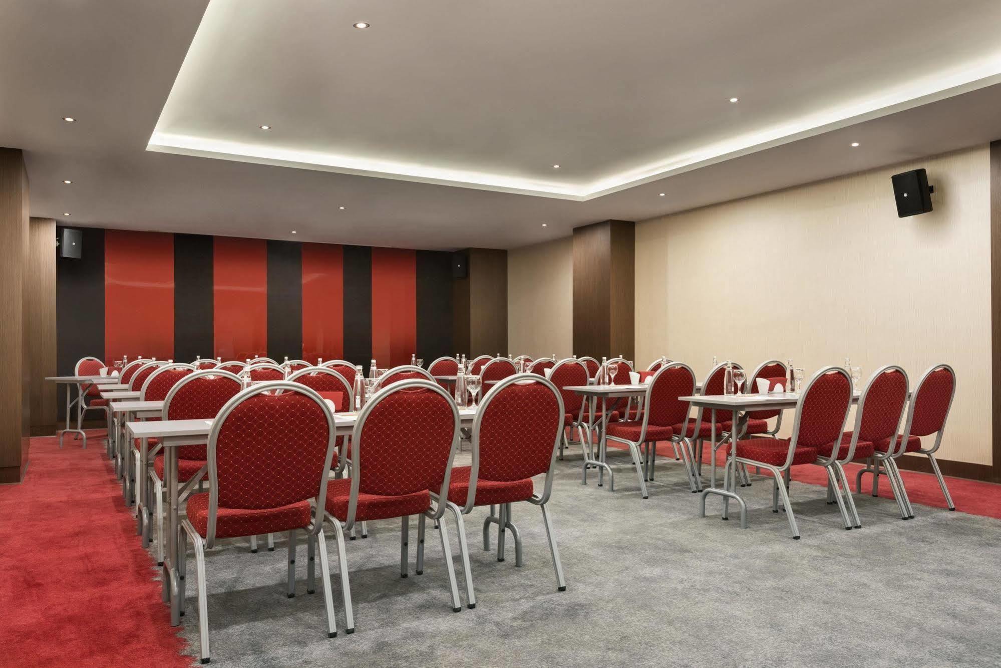Ramada Encore Eskisehir Bagian luar foto